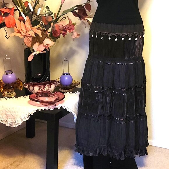 NWT Unique Designed Dark Brown Tiered Pleated Maxi Lined Skirt Lightweight - Picture 1 of 8